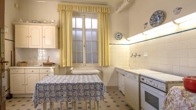 Maison bourgeoise - 295 m² - 9 pièces