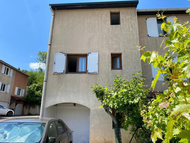 Maison - 88 m² - 5 pièces