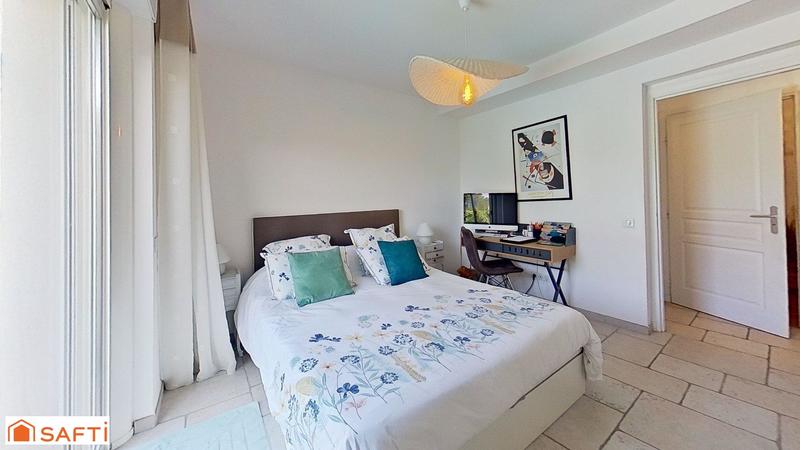 Villa - 163 m² - 6 pièces