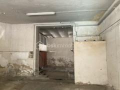 Local commercial - 158 m² - 1 pièce