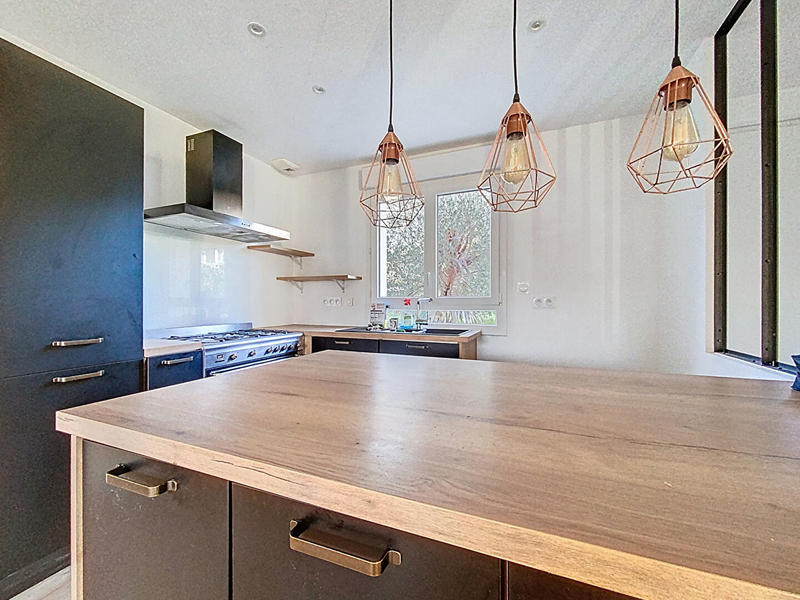 Maison - 113 m² - 5 pièces