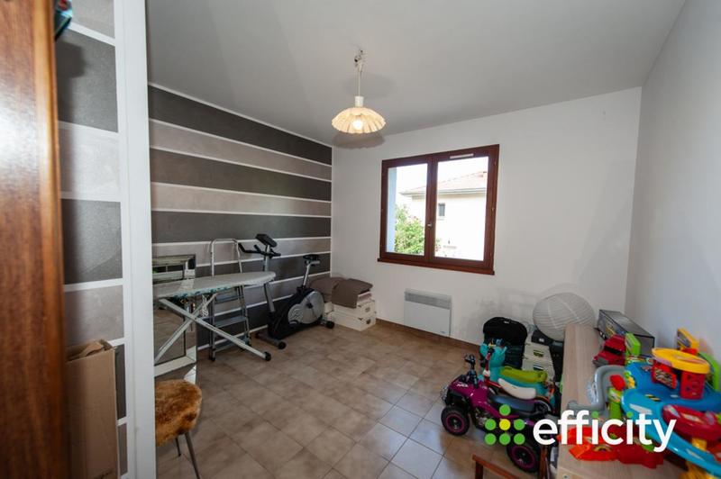 Appartement - 140 m² - 5 pièces