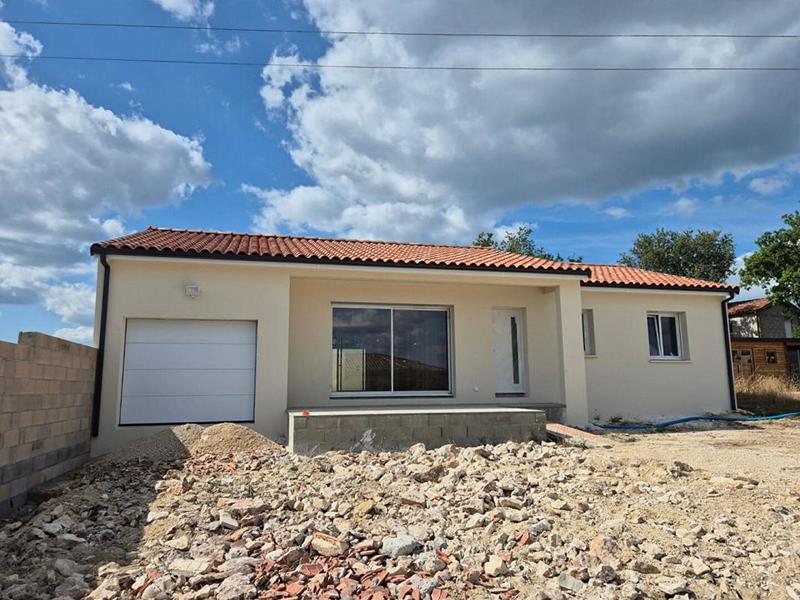 Maison - 100 m² - 4 pièces