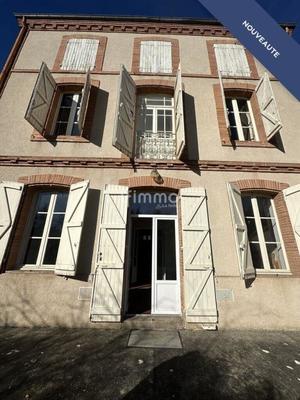 Maison - 200 m² - 5 pièces