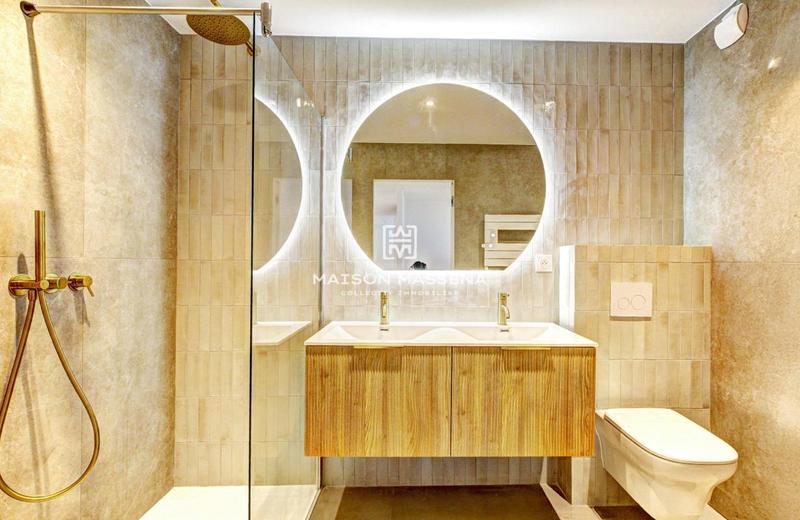 Appartement - 157 m² - 5 pièces