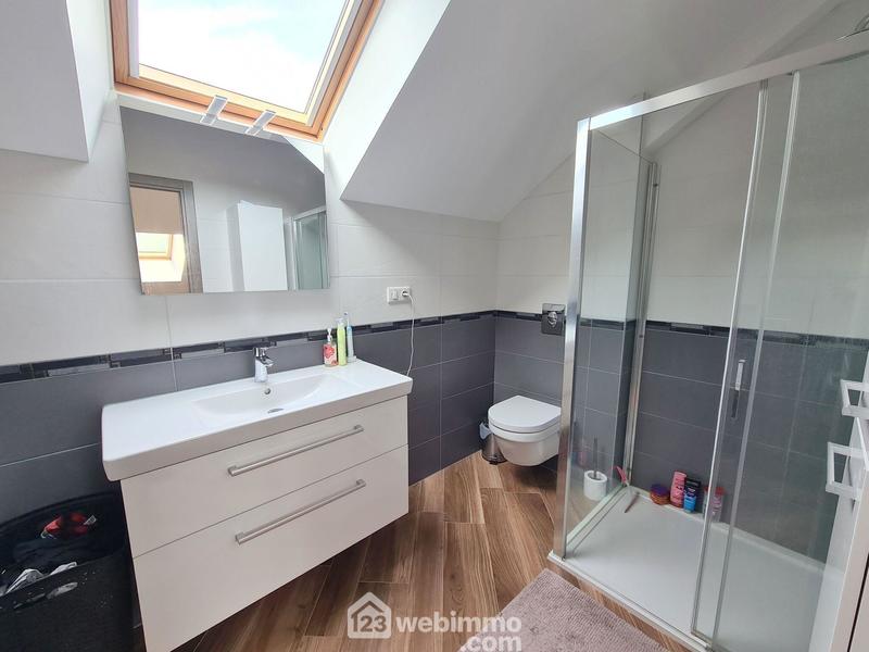 Maison - 309 m² - 13 pièces