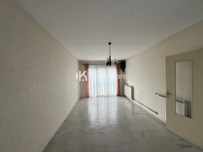 Maison - 80 m² - 5 pièces