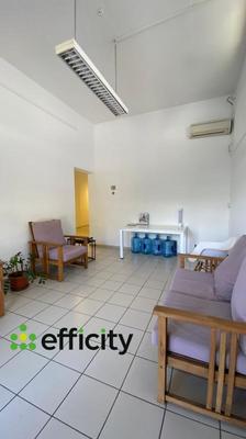 Immeuble - 553 m² - 10 pièces