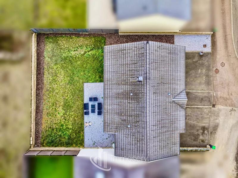 Maison - 106 m² - 6 pièces