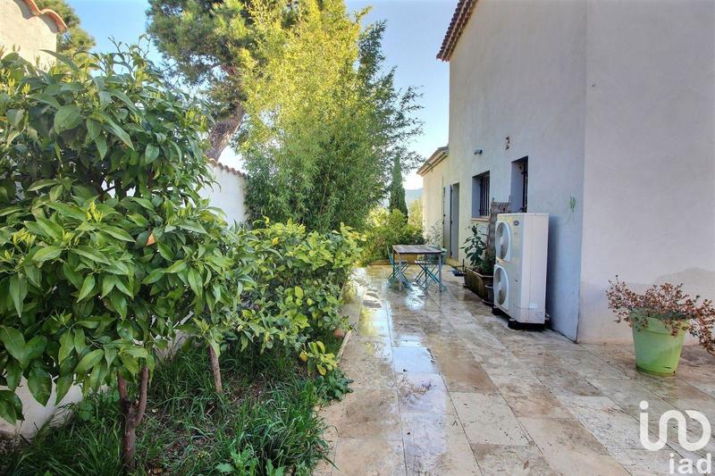 Maison - 275 m² - 5 pièces