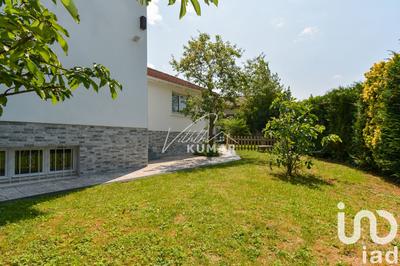 Maison - 144 m² - 5 pièces