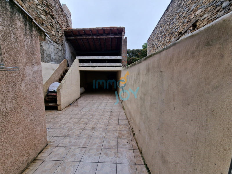 Maison de village - 80 m² - 4 pièces