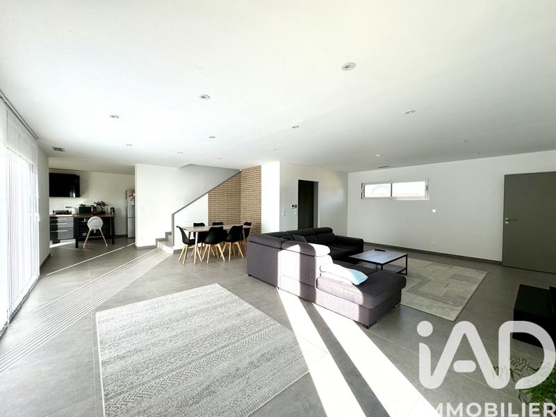 Maison - 150 m² - 6 pièces