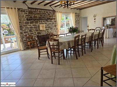 Longère - 220 m² - 10 pièces