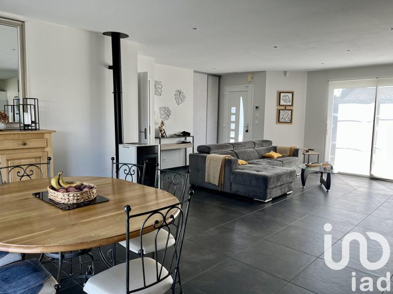 Maison - 133 m² - 6 pièces