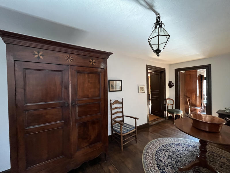 Maison - 420 m² - 15 pièces