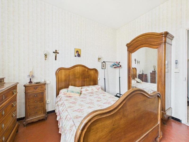 Appartement - 90 m² - 5 pièces