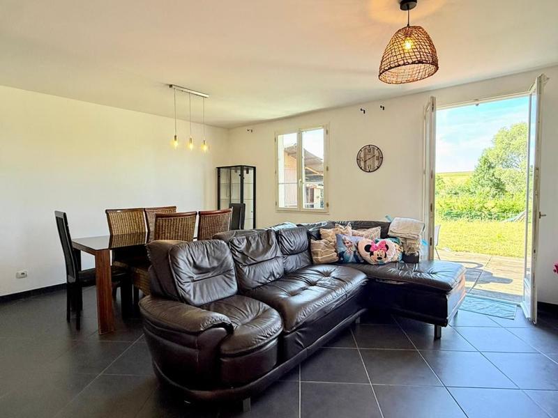 Maison - 89 m² - 4 pièces