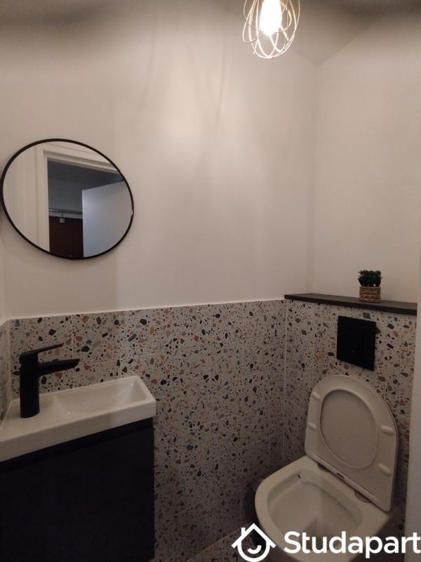 Chambre - 11 m² - 1 pièce