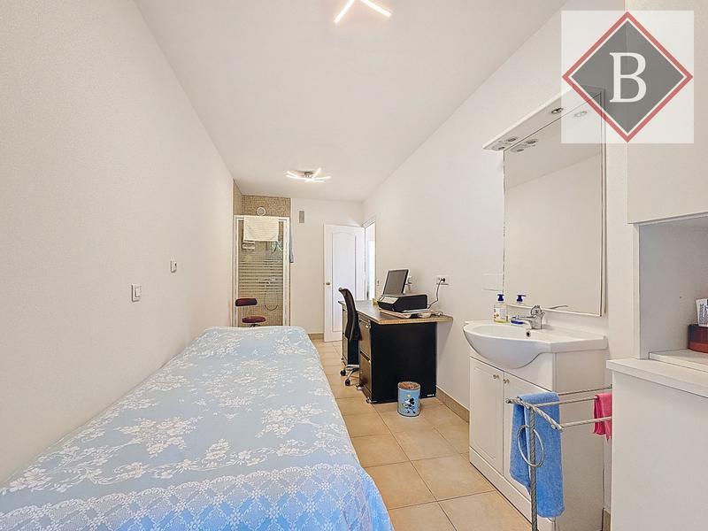 Appartement - 95 m² - 4 pièces