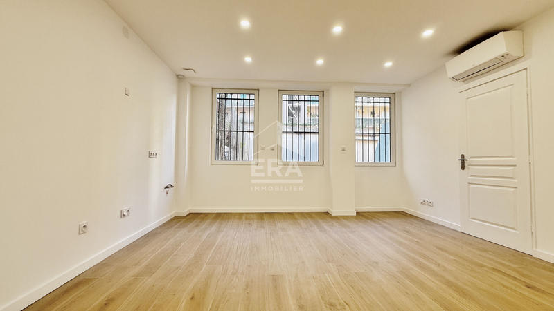 Bureau - 30 m² - 1 pièce