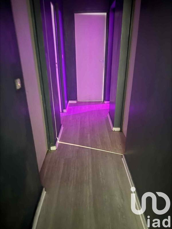 Maison - 230 m² - 8 pièces