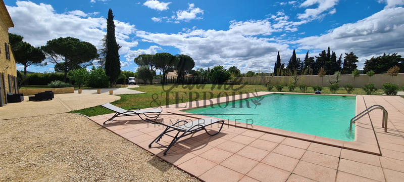 Mas - 192 m² - 7 pièces