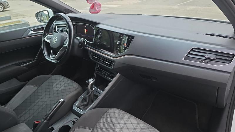 Volkswagen Polo 1.0 Tsi 110 Dsg7 R-Line