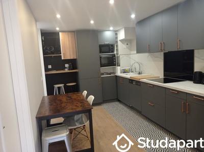 Chambre - 9 m² - 1 pièce