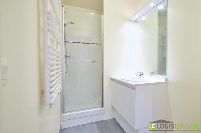 Appartement - 106 m² - 5 pièces