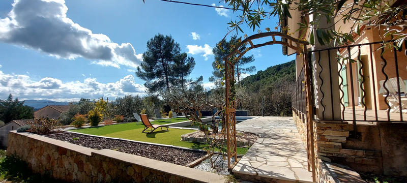 Villa - 100 m² - 4 pièces