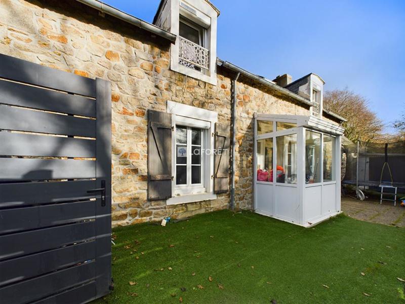 Maison en pierre - 98 m² - 4 pièces