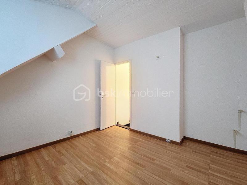 Maison - 84 m² - 4 pièces