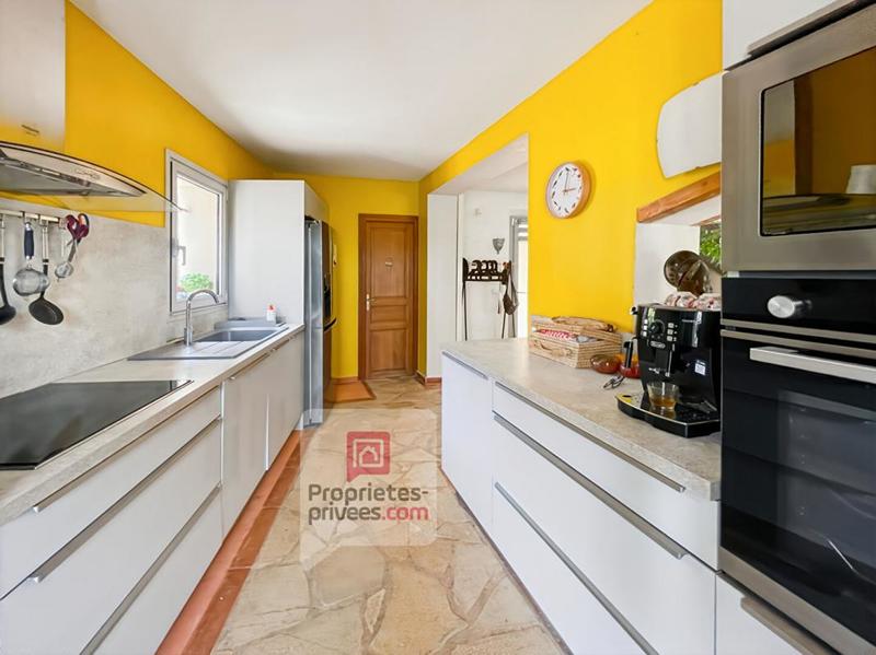 Maison - 170 m² - 7 pièces
