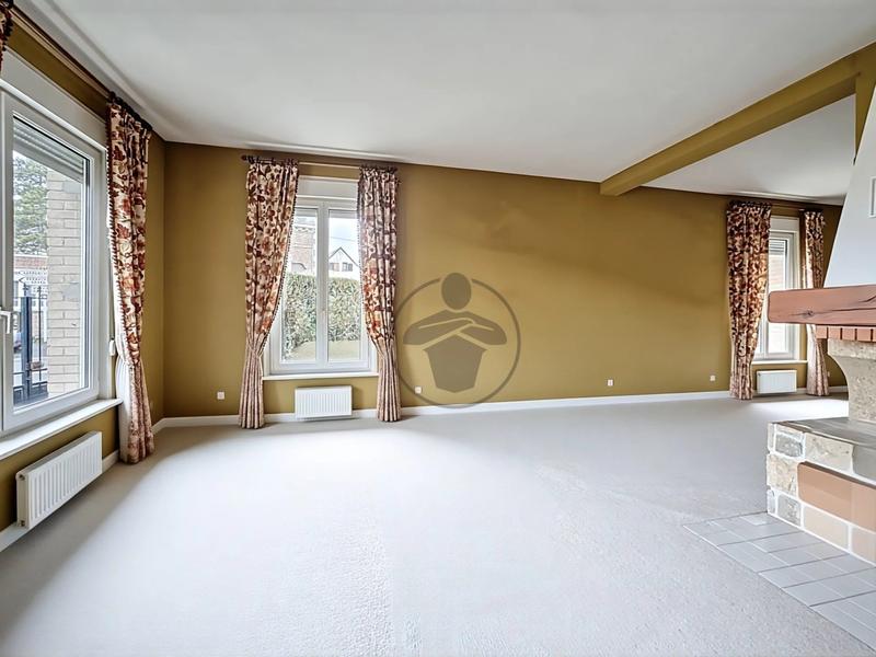 Maison - 171 m² - 6 pièces