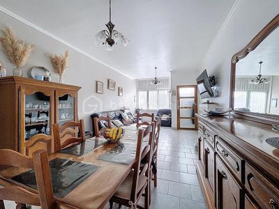 Maison - 146 m² - 6 pièces