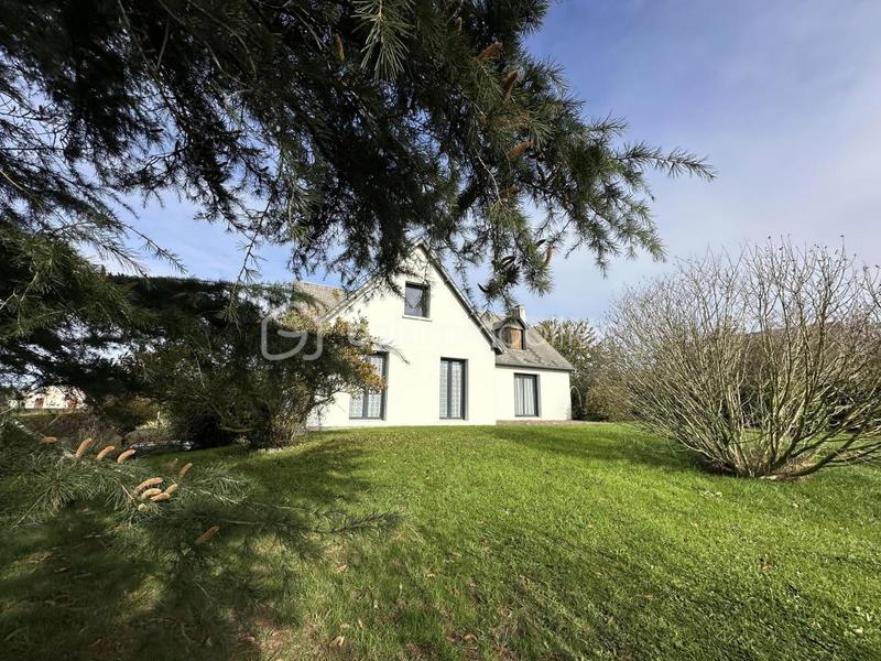 Maison - 160 m² - 7 pièces