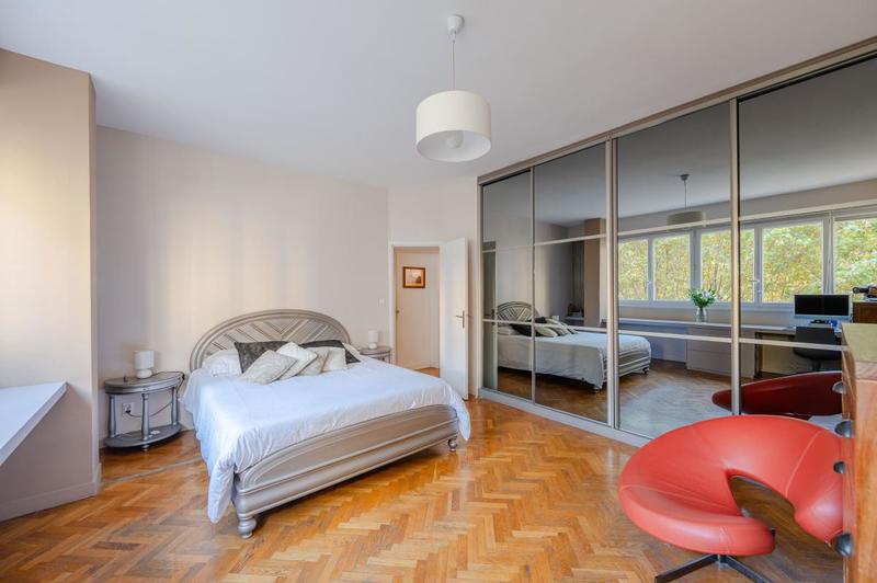 Appartement - 127 m² - 4 pièces