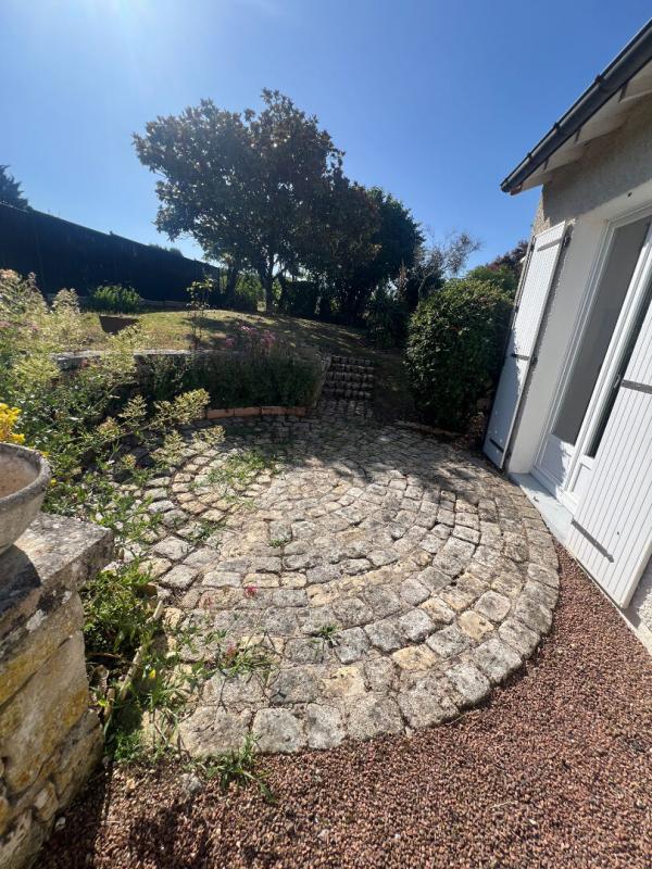 Maison - 96 m² - 5 pièces