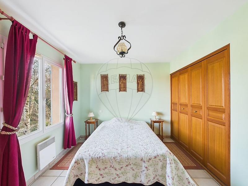 Villa - 177 m² - 6 pièces