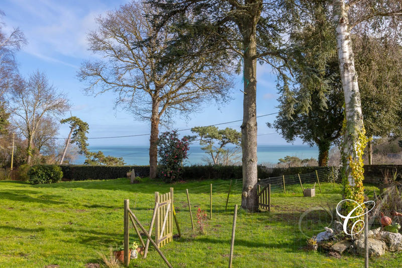 Maison - 103 m² - 6 pièces