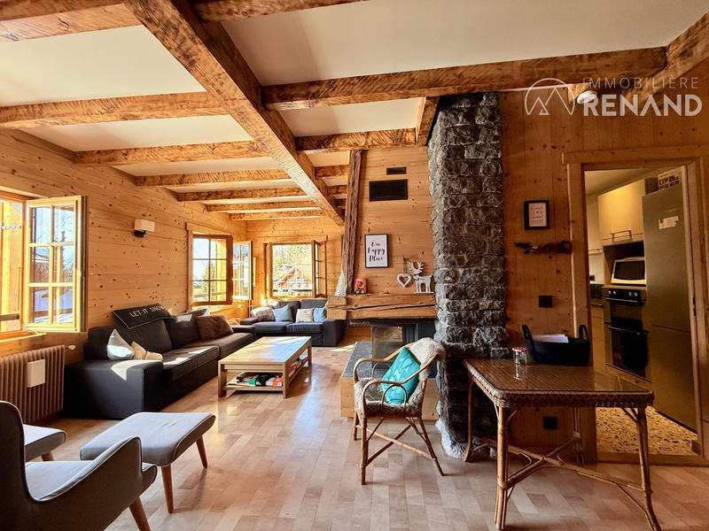 Châlet - 180 m² - 9 pièces