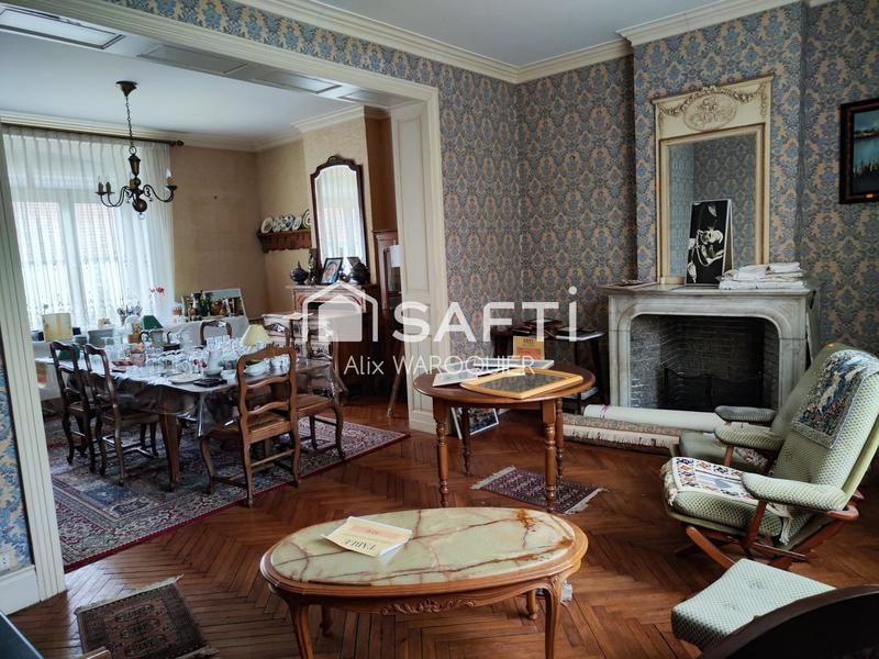 Maison de maîtres - 235 m² - 10 pièces