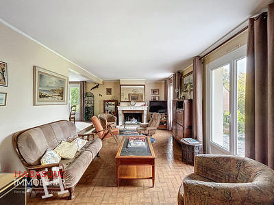 Maison - 145 m² - 7 pièces