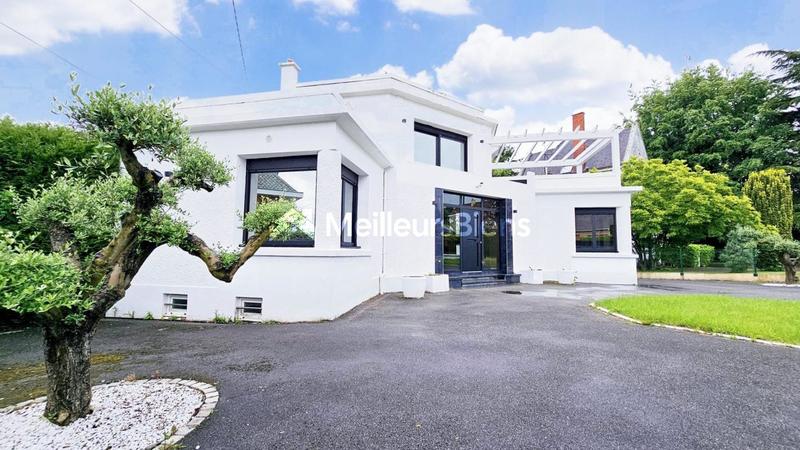 Maison d'architecte - 110 m² - 4 pièces