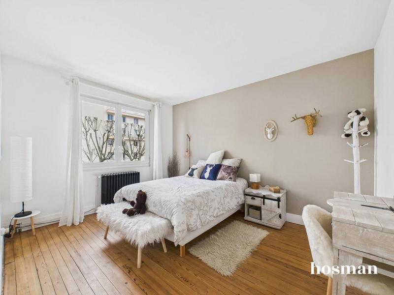 Maison - 96 m² - 5 pièces