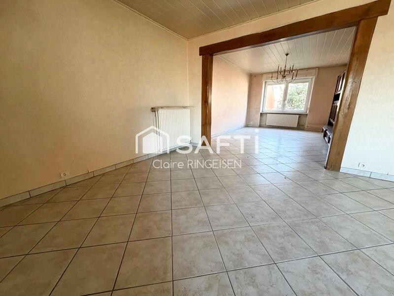 Maison - 235 m² - 6 pièces