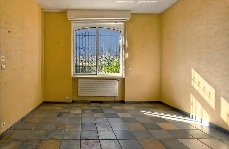 Maison - 143 m² - 7 pièces