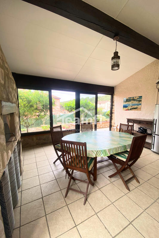 Maison - 168 m² - 5 pièces