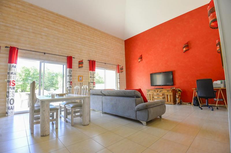 Maison - 159 m² - 6 pièces